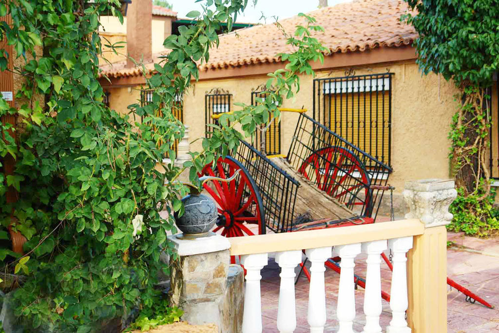 La Villa Don Quijote เกว็งกา ภายนอก รูปภาพ